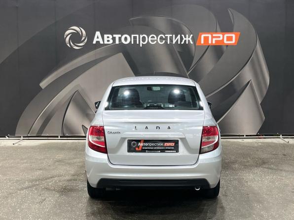Lada (ВАЗ) Granta I Рестайлинг с пробегом 2023 года, цена 560 000 рублей, 101847 км, седан, Автокод Объявления