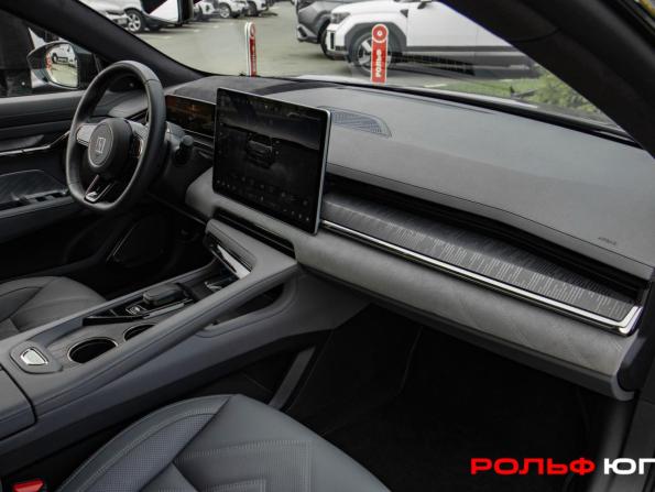 Zeekr 001 I с пробегом 2023 года, цена 5 428 000 рублей, 13701 км, лифтбек, Автокод Объявления