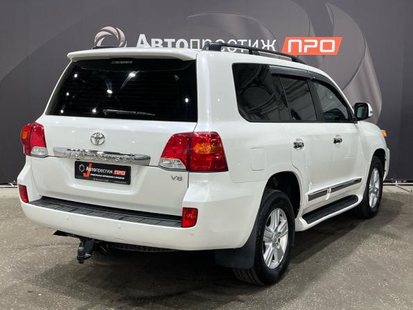Toyota Land Cruiser 200 Series Рестайлинг 1 с пробегом 2013 года, цена 3 500 000 рублей, 252026 км, внедорожник, Автокод Объявления