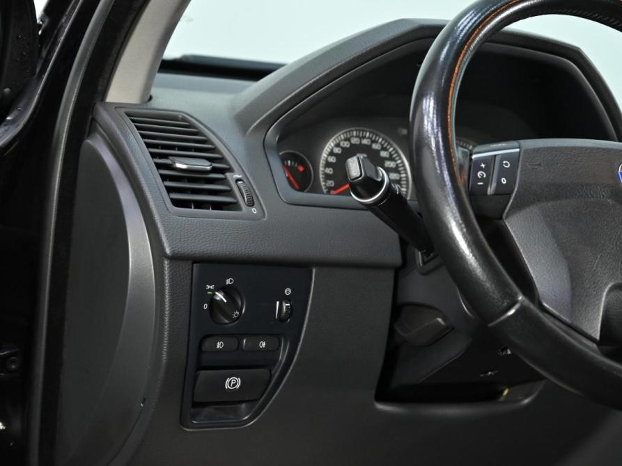 Volvo XC90 I Рестайлинг Москва  - изображение 8
