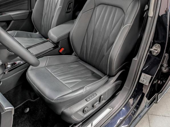 Volkswagen Passat B8 Рестайлинг с пробегом 2023 года, цена 3 450 000 рублей, 27903 км, седан, Автокод Объявления