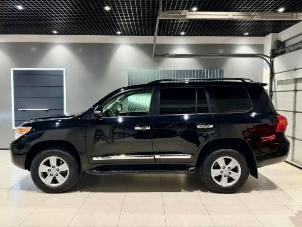 Toyota Land Cruiser 200 Series Рестайлинг 1 с пробегом 2012 года, цена 3 550 000 рублей, 184000 км, внедорожник, Автокод Объявления