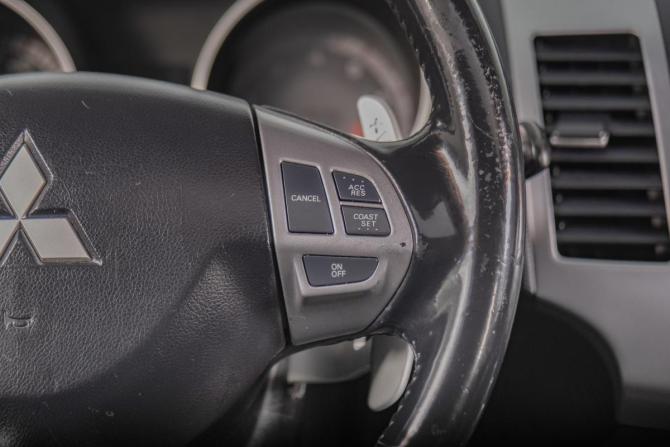 Mitsubishi Outlander II с пробегом 2007 года, цена 1 299 000 рублей, 320000 км, внедорожник, Автокод Объявления