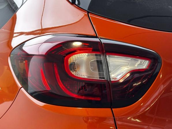 Renault Kaptur I с пробегом 2018 года, цена 1 129 000 рублей, 197000 км, внедорожник, Автокод Объявления