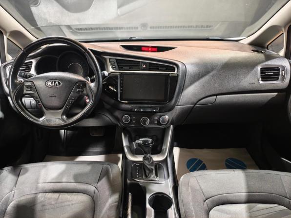 Kia Ceed II Рестайлинг с пробегом 2016 года, цена 1 219 000 рублей, 144447 км, хэтчбек, Автокод Объявления