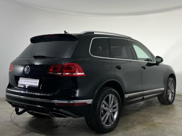 Volkswagen Touareg II Рестайлинг с пробегом 2017 года, цена 3 300 000 рублей, 207384 км, внедорожник, Автокод Объявления