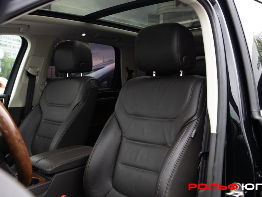 Volkswagen Touareg II Рестайлинг Москва  - изображение 18