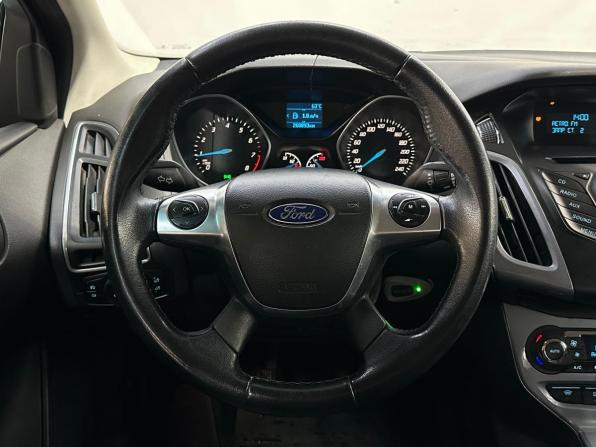 Ford Focus III с пробегом 2012 года, цена 570 000 рублей, 260756 км, хэтчбек, Автокод Объявления