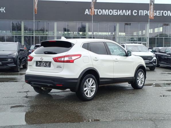 Nissan Qashqai II с пробегом 2017 года, цена 1 695 000 рублей, 114913 км, внедорожник, Автокод Объявления