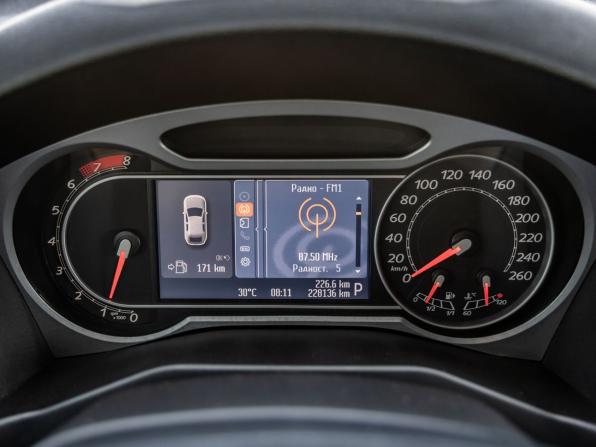 Ford Mondeo IV с пробегом 2010 года, цена 858 000 рублей, 228136 км, седан, Автокод Объявления