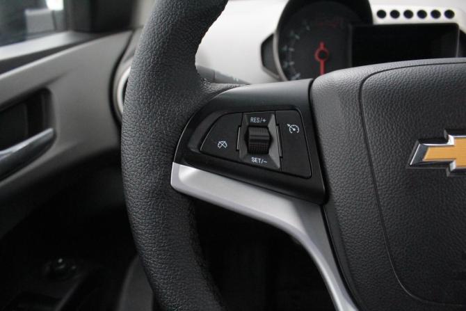 Chevrolet Aveo II с пробегом 2015 года, цена 810 000 рублей, 110976 км, хэтчбек, Автокод Объявления