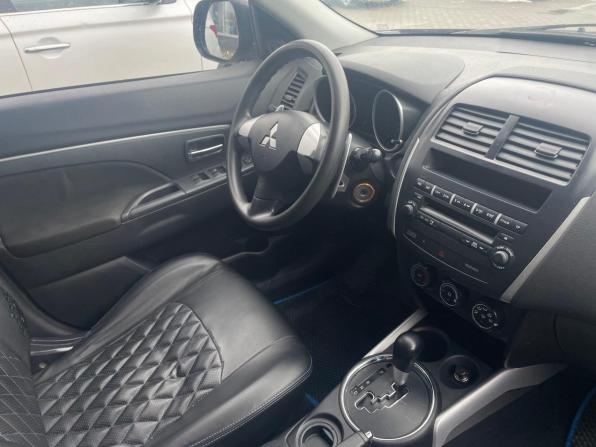 Mitsubishi ASX I с пробегом 2012 года, цена 950 000 рублей, 219245 км, внедорожник, Автокод Объявления