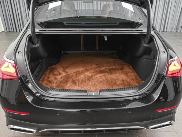 Mercedes-Benz E-Класс VI (W214 S214) с пробегом 2024 года, цена 7 998 000 рублей, 28296 км, седан, Автокод Объявления