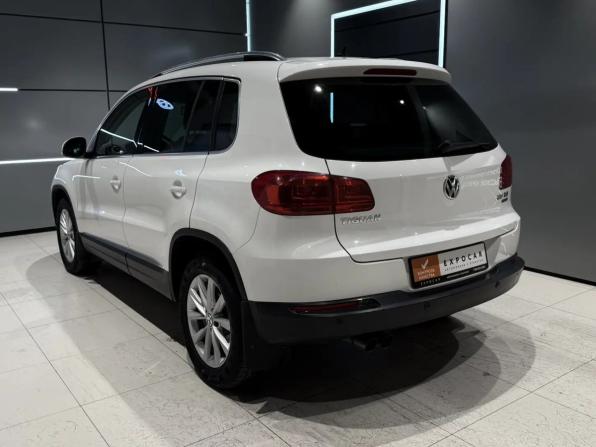 Volkswagen Tiguan I Рестайлинг с пробегом 2012 года, цена 1 660 000 рублей, 67266 км, внедорожник, Автокод Объявления