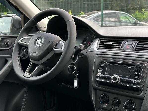 Skoda Rapid I с пробегом 2014 года, цена 800 000 рублей, 201513 км, универсал, Автокод Объявления