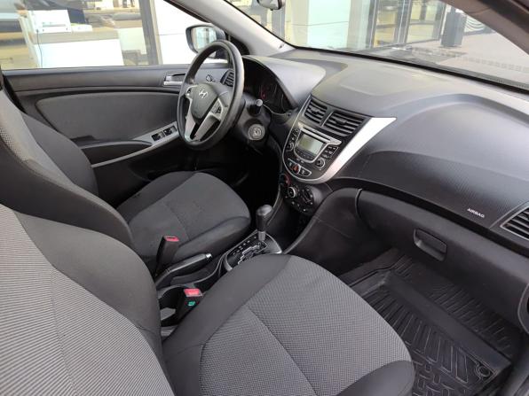 Hyundai Solaris I с пробегом 2011 года, цена 597 000 рублей, 183172 км, седан, Автокод Объявления