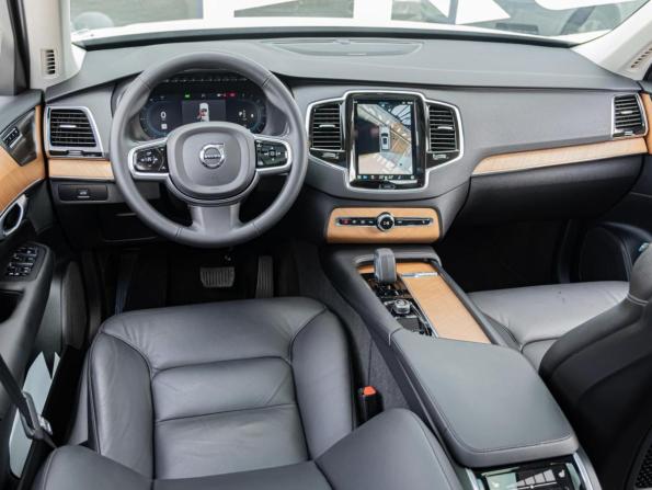 Volvo XC90 II Рестайлинг 1 с пробегом 2023 года, цена 7 979 000 рублей, 12929 км, внедорожник, Автокод Объявления