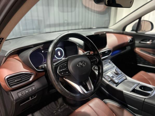 Hyundai Santa Fe IV Рестайлинг с пробегом 2021 года, цена 3 549 900 рублей, 122000 км, внедорожник, Автокод Объявления
