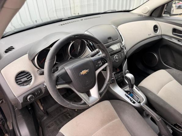 Chevrolet Cruze I Рестайлинг с пробегом 2013 года, цена 625 000 рублей, 268500 км, хэтчбек, Автокод Объявления