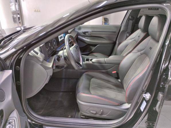 Hyundai Sonata VIII (DN8) Рестайлинг с пробегом 2024 года, цена 4 150 000 рублей, 61433 км, седан, Автокод Объявления