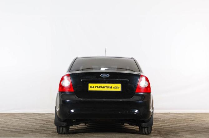 Ford Focus II Рестайлинг с пробегом 2011 года, цена 649 000 рублей, 572192 км, седан, Автокод Объявления