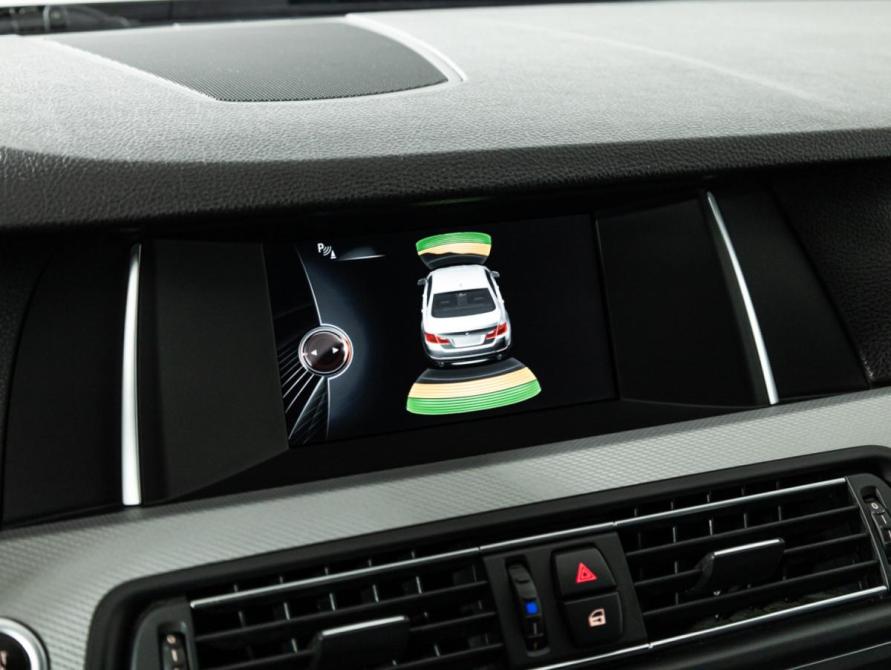 BMW 5 серии VI (F10/F11/F07) Рестайлинг Санкт-Петербург  - изображение 16