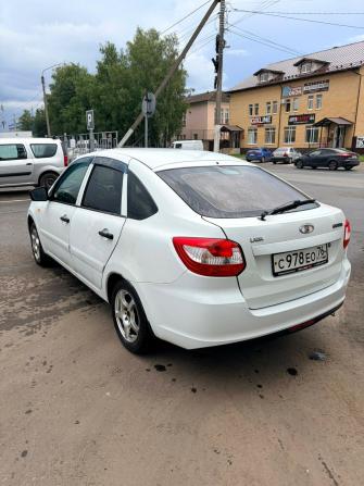Lada (ВАЗ) Granta I с пробегом 2015 года, цена 320 000 рублей, 135700 км, лифтбек, Автокод Объявления