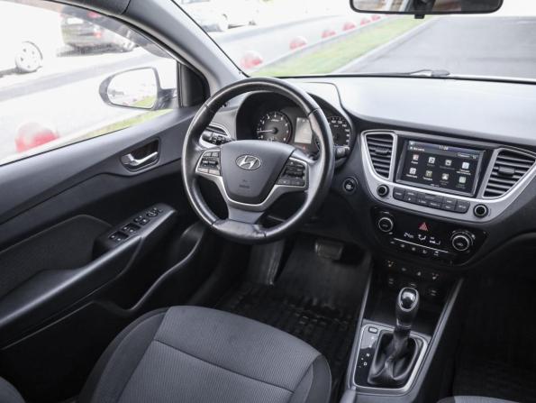 Hyundai Solaris II с пробегом 2019 года, цена 1 549 000 рублей, 85891 км, седан, Автокод Объявления