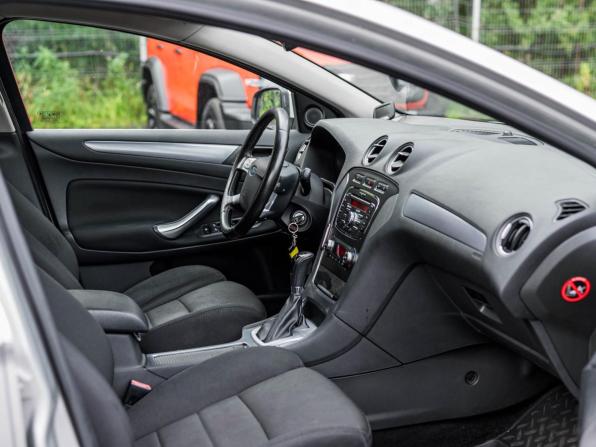 Ford Mondeo IV Рестайлинг с пробегом 2011 года, цена 796 001 рубль, 182672 км, седан, Автокод Объявления