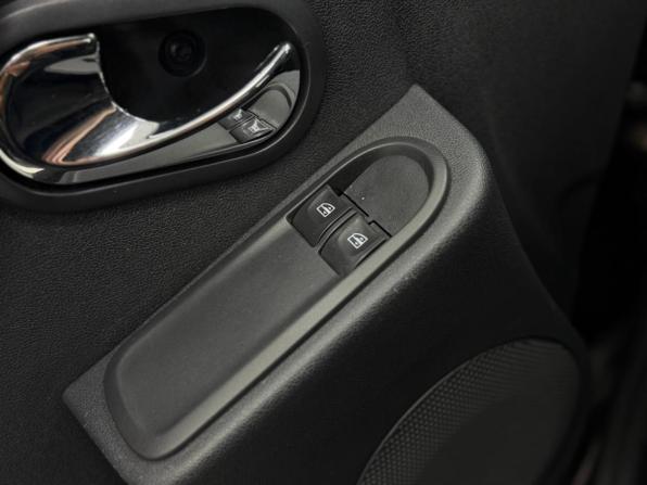 Renault Duster I Рестайлинг с пробегом 2018 года, цена 1 320 000 рублей, 144857 км, внедорожник, Автокод Объявления