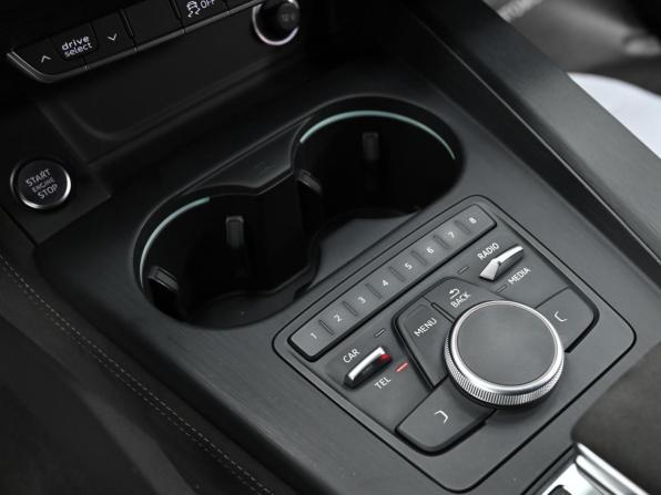 Audi A4 V (B9) с пробегом 2017 года, цена 1 299 000 рублей, 93216 км, седан, Автокод Объявления