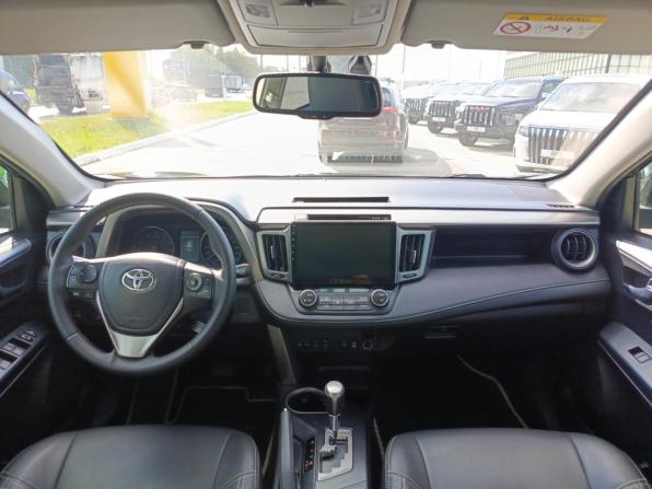 Toyota RAV4 IV (XA40) Рестайлинг с пробегом 2016 года, цена 1 800 000 рублей, 188031 км, внедорожник, Автокод Объявления