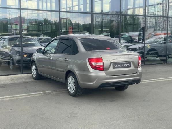 Lada (ВАЗ) Granta I Рестайлинг с пробегом 2021 года, цена 650 000 рублей, 252845 км, седан, Автокод Объявления