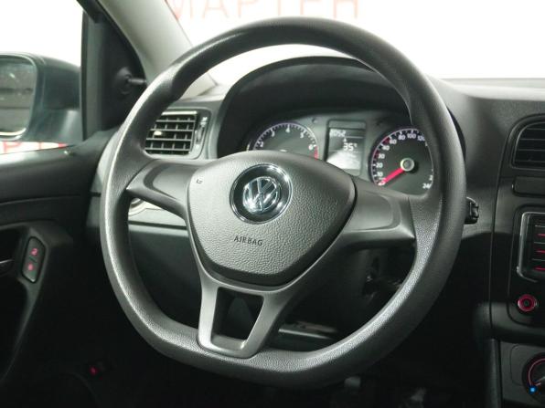 Volkswagen Polo V Рестайлинг с пробегом 2018 года, цена 1 199 000 рублей, 79180 км, седан, Автокод Объявления