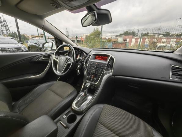 Opel Astra J с пробегом 2011 года, цена 479 000 рублей, 233000 км, хэтчбек, Автокод Объявления