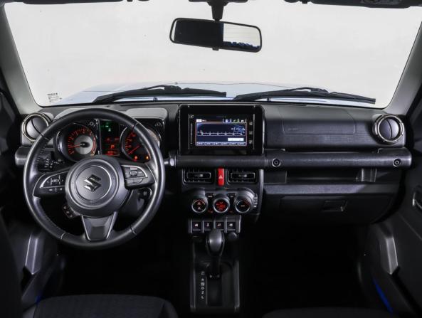 Suzuki Jimny IV с пробегом 2020 года, цена 3 145 000 рублей, 60301 км, внедорожник, Автокод Объявления