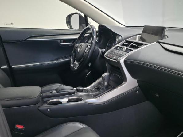 Lexus NX I с пробегом 2015 года, цена 2 799 000 рублей, 76144 км, внедорожник, Автокод Объявления