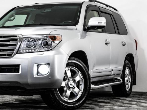 Toyota Land Cruiser 200 Series Рестайлинг 1 с пробегом 2012 года, цена 3 499 000 рублей, 258276 км, внедорожник, Автокод Объявления