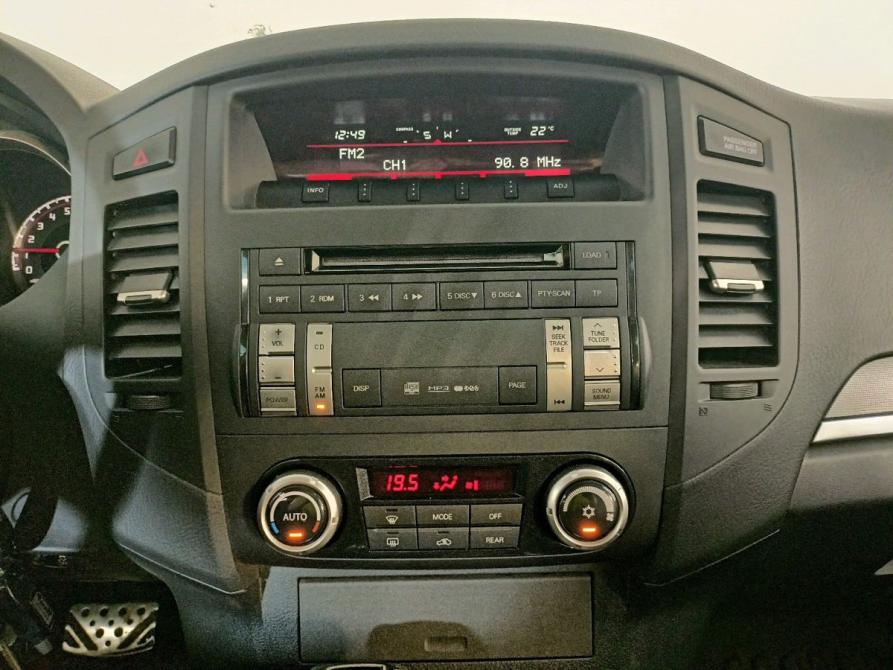Mitsubishi Pajero IV Рестайлинг 1 Архангельск  - изображение 19