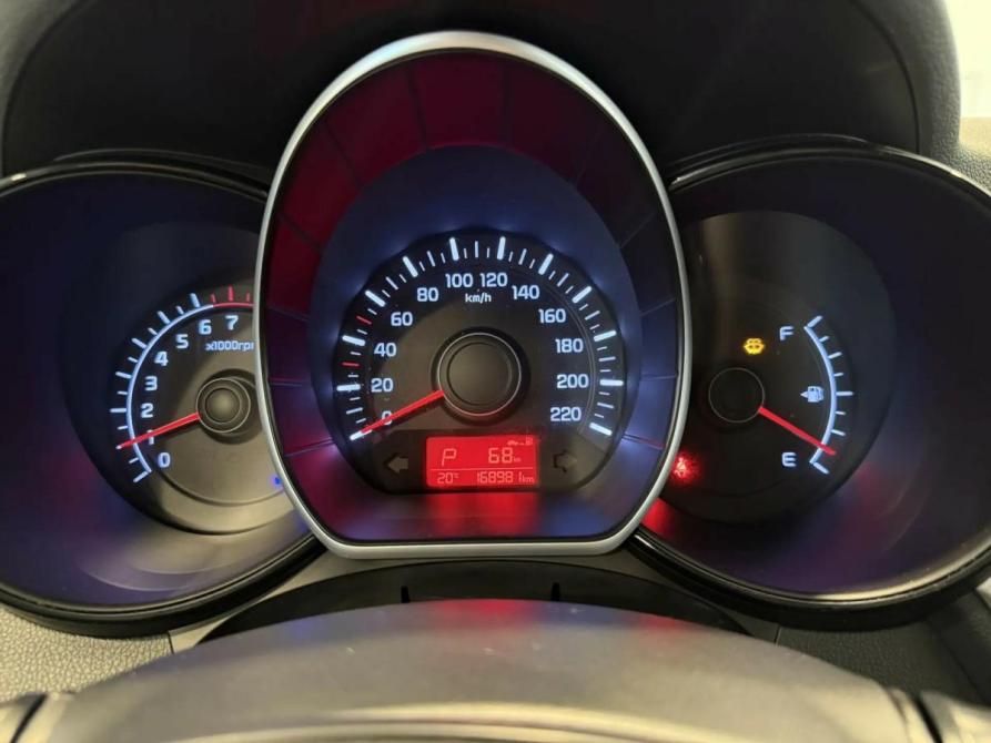 Kia Rio III Рестайлинг Подольск  - изображение 19