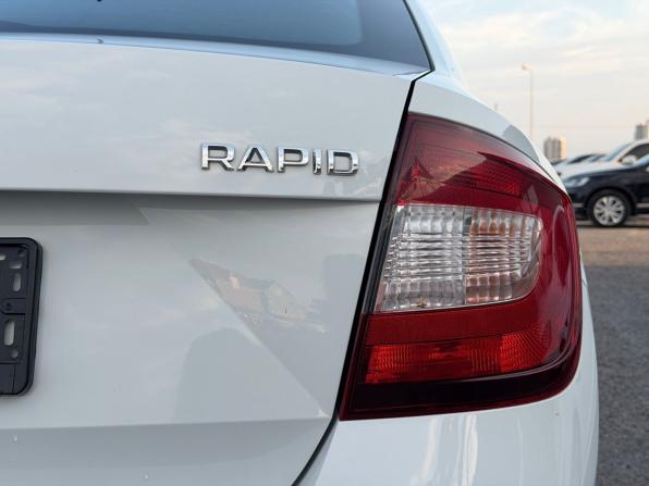 Skoda Rapid I Рестайлинг с пробегом 2017 года, цена 1 110 000 рублей, 109000 км, лифтбек, Автокод Объявления