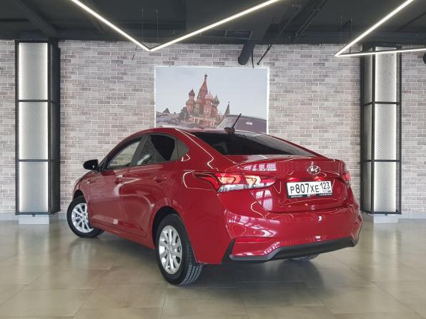 Hyundai Solaris II с пробегом 2019 года, цена 1 585 000 рублей, 41800 км, седан, Автокод Объявления