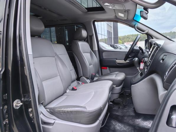 Hyundai Grand Starex I с пробегом 2011 года, цена 1 399 000 рублей, 255045 км, минивэн, Автокод Объявления