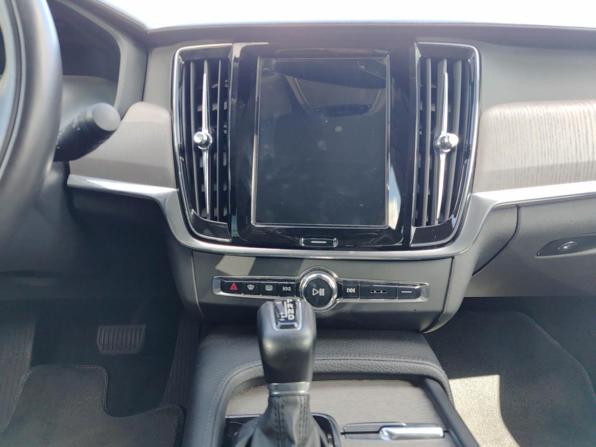 Volvo S90 II Рестайлинг с пробегом 2020 года, цена 2 950 000 рублей, 127129 км, седан, Автокод Объявления