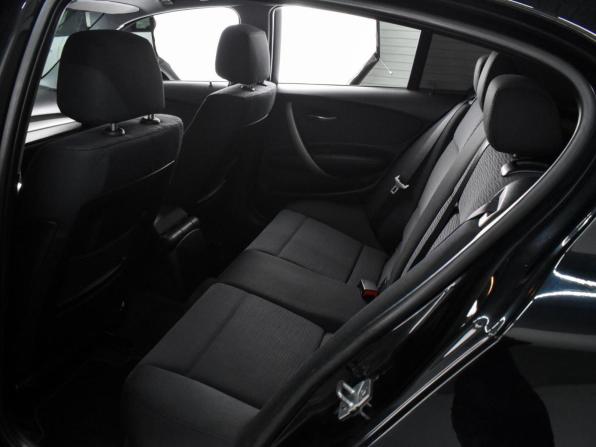 BMW 1 серии I (E81/E82/E87/E88) Рестайлинг с пробегом 2011 года, цена 769 000 рублей, 236459 км, хэтчбек, Автокод Объявления