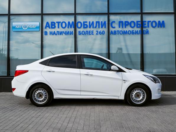 Hyundai Solaris I Рестайлинг с пробегом 2015 года, цена 805 000 рублей, 236762 км, седан, Автокод Объявления