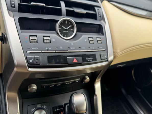 Lexus NX I Рестайлинг с пробегом 2018 года, цена 2 999 000 рублей, 116505 км, внедорожник, Автокод Объявления