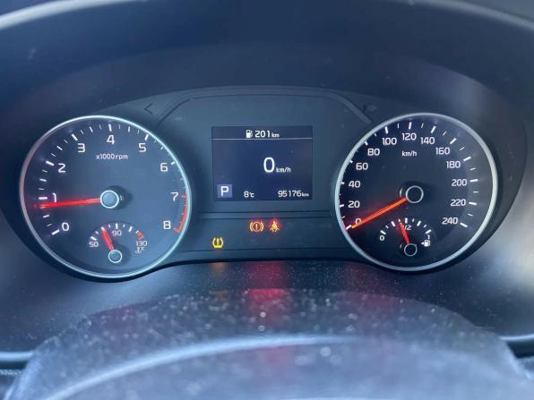 Kia Sportage IV Рестайлинг с пробегом 2019 года, цена 2 033 000 рублей, 95176 км, внедорожник, Автокод Объявления