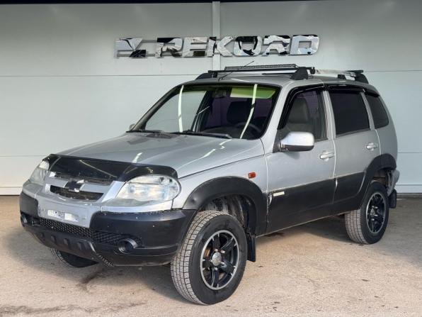 Chevrolet Niva I с пробегом 2005 года, цена 259 000 рублей, 243147 км, внедорожник, Автокод Объявления