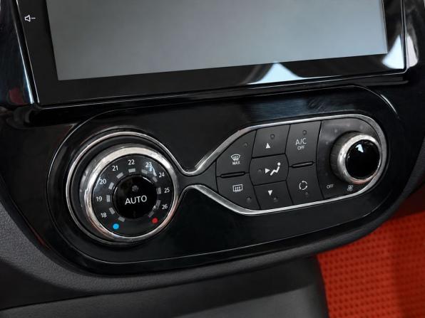 Renault Kaptur I с пробегом 2016 года, цена 1 279 000 рублей, 145000 км, внедорожник, Автокод Объявления
